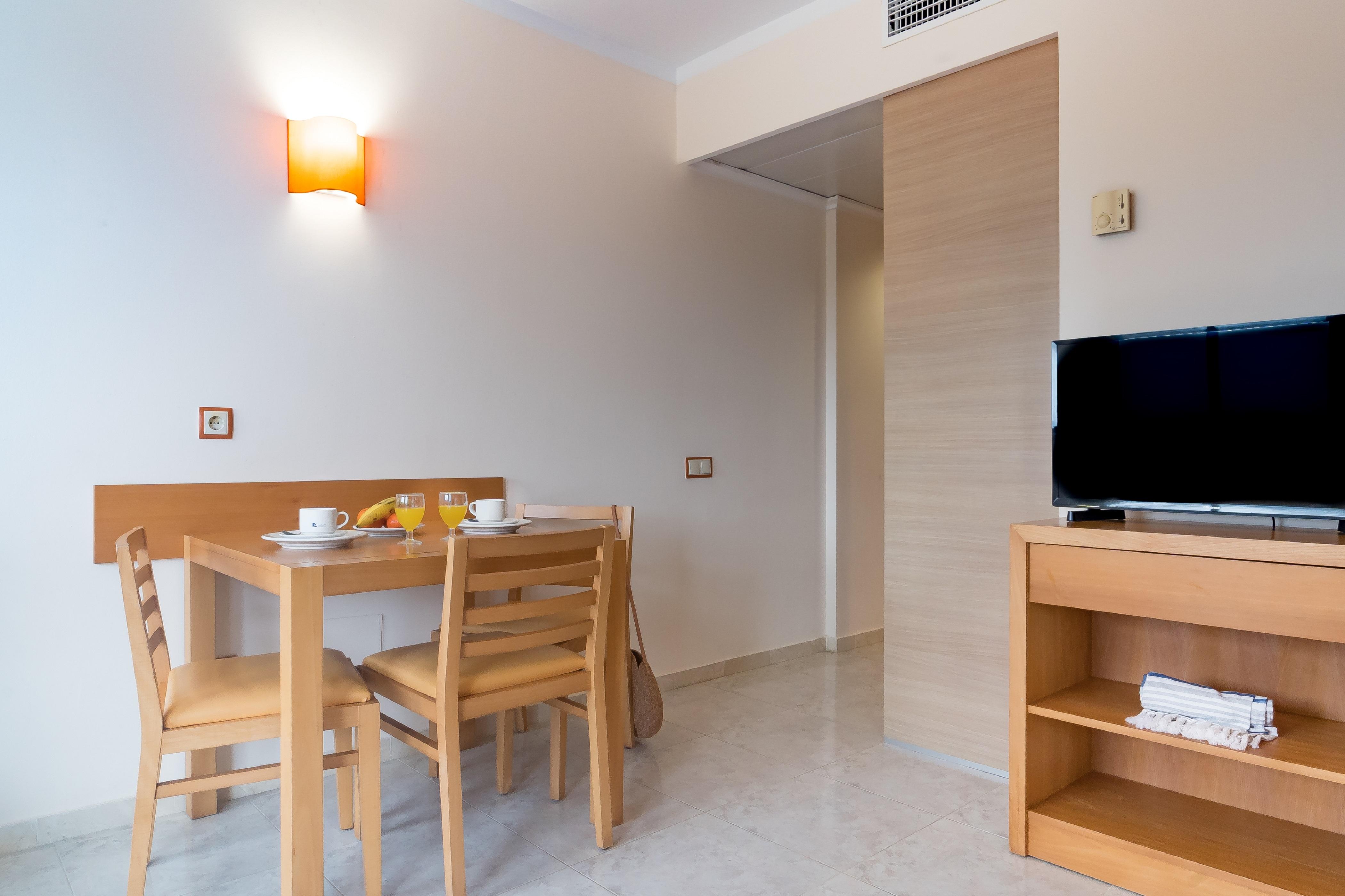 Aparthotel Moon Dreams Atlantic Es Canar  Exterior photo