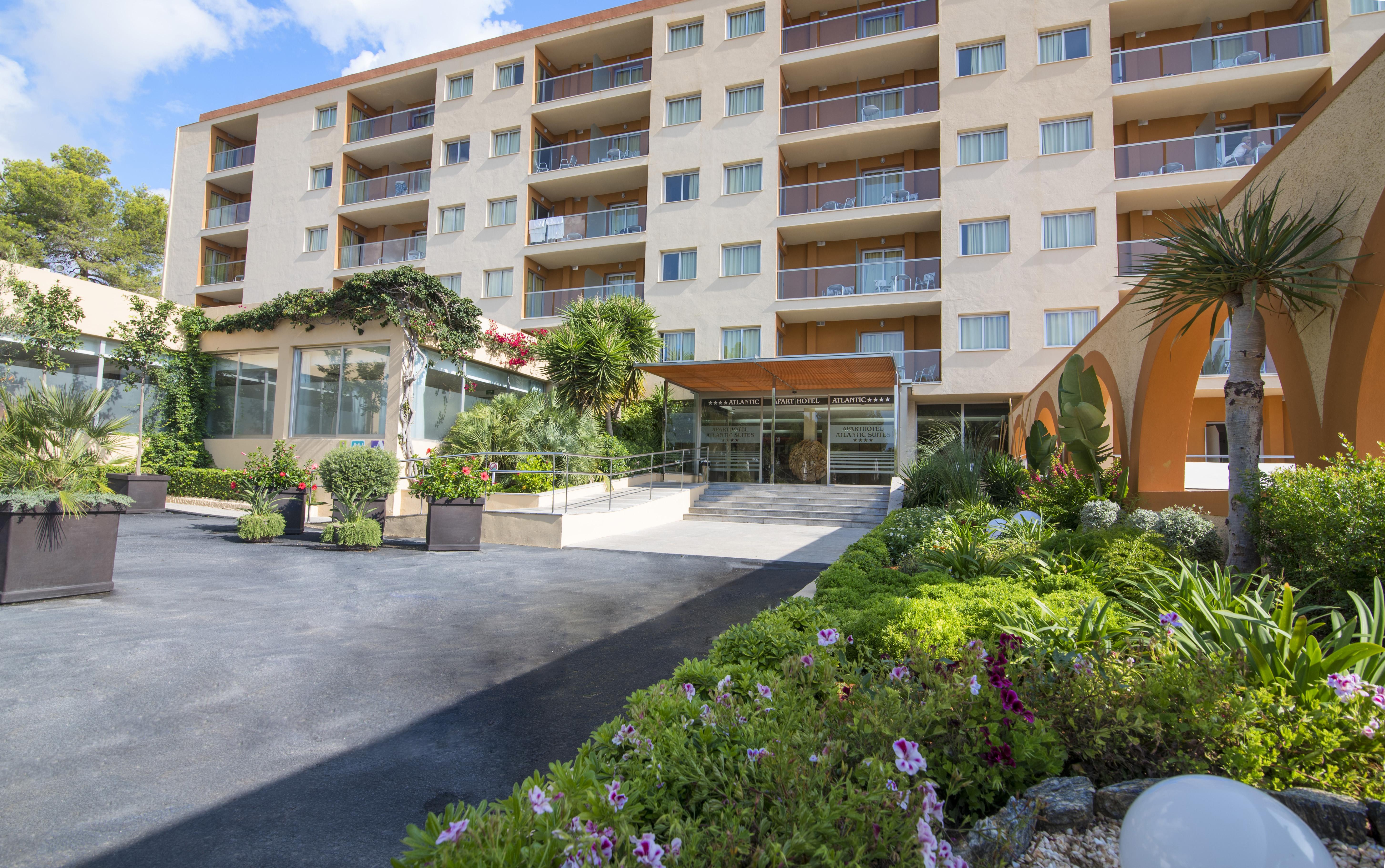 Aparthotel Moon Dreams Atlantic Es Canar  Exterior photo