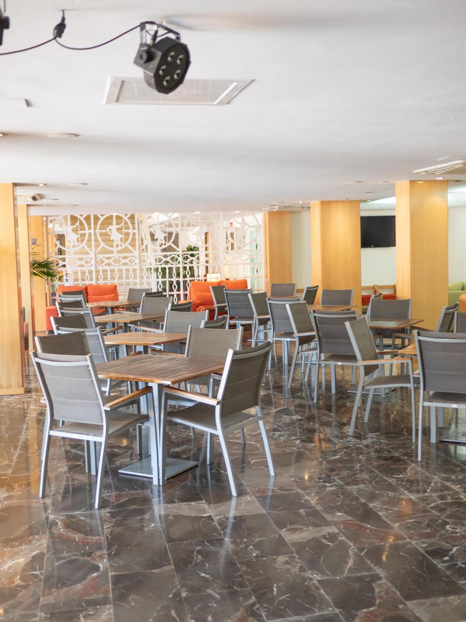 Aparthotel Moon Dreams Atlantic Es Canar  Exterior photo